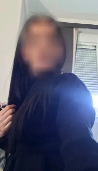 Daphne, 39