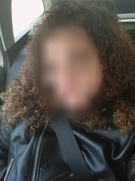 Esila, 35