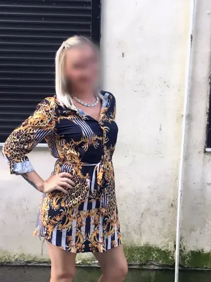 Esila, 34