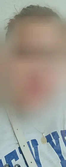 Shania, 35