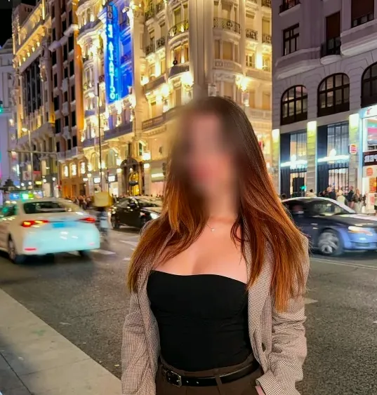 Wendy, 26