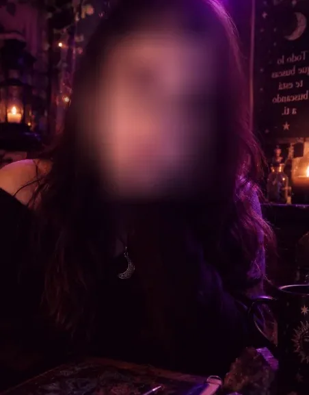 Yara, 33